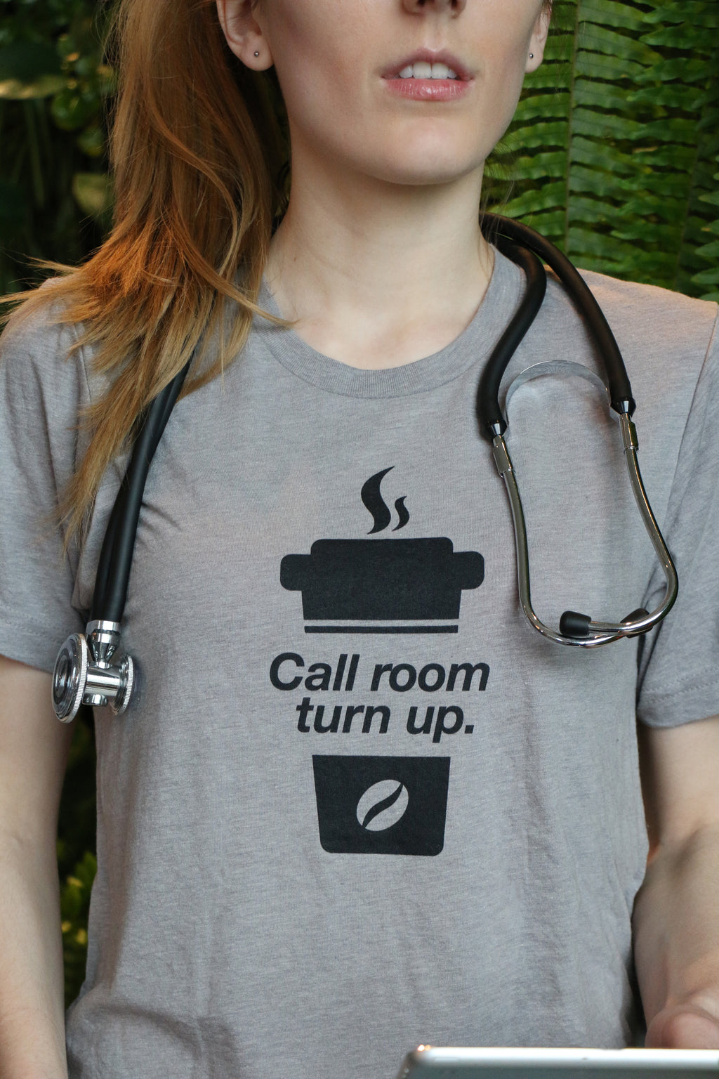 CALL ROOM TURN UP T-SHIRT